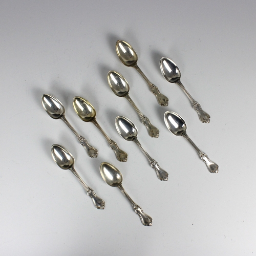 73 - A set of nine Victorian silver Albert pattern dessert spoons, possibly William Eaton, London 1841, o... 