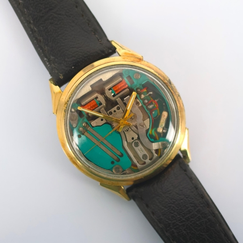 89 - A mid 20th century Bulova Accutron 'M4' 'Spaceview' wristwatch, the circular dial showing inner mech... 
