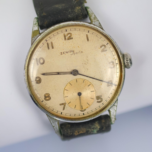 90 - A Zenith Sporto wristwatch, the circular dial with Arabic numerals and subsidiary dial to 6 o'clock,... 