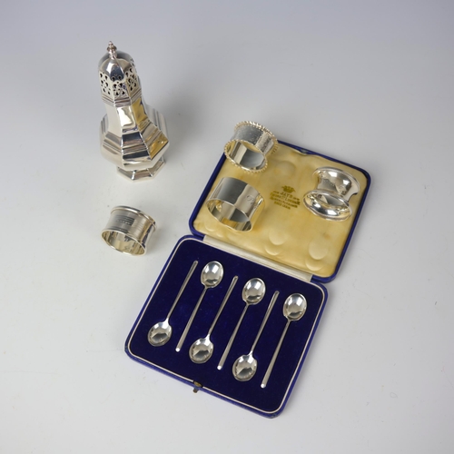 52 - A selection of silver, including a late 20th century sugar caster, W I Broadway & Co, Birmingham 199... 