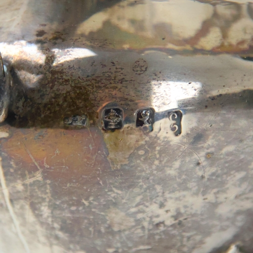 40 - An Edwardian silver three piece tea service, John Alexander Fettes, Glasgow 1901, comprising teapot,... 