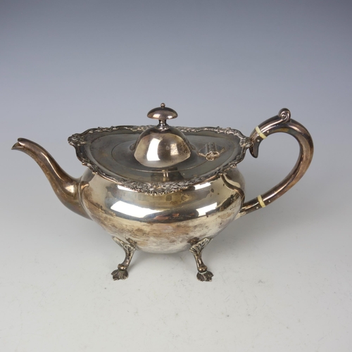 40 - An Edwardian silver three piece tea service, John Alexander Fettes, Glasgow 1901, comprising teapot,... 