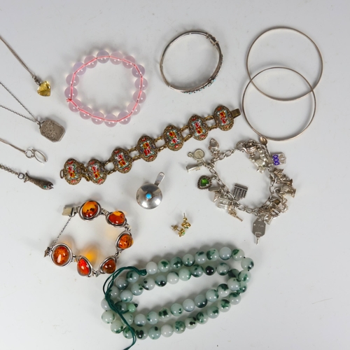 171 - A selection of jewellery, including a pair of yellow metal knot style earrings, set with green stone... 
