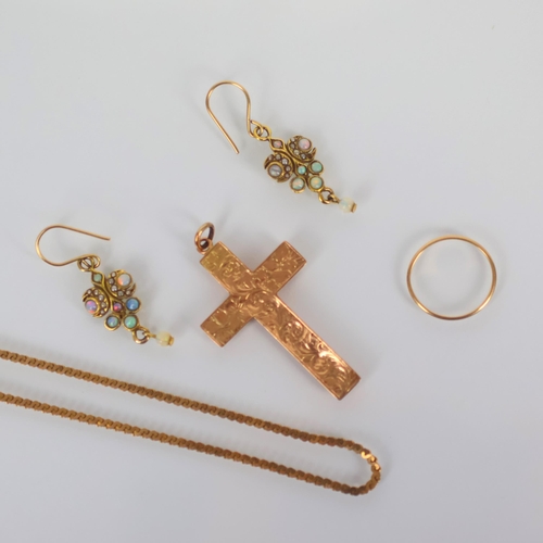 174 - A selection of jewellery, including a 9ct gold cross pendant, 5cm long, a 9ct gold fancy link chain,... 