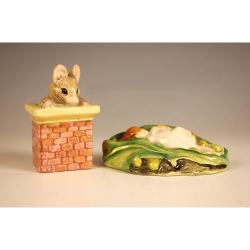 313 - Seven Beswick Beatrix Potter figures, comprising: Squirrel Nutkin, Diggory Diggory Delvet (two figur... 