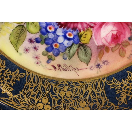 314 - A Royal Worcester cabinet plate decorated by E. Phillips, early 20th century, the well profusely han... 