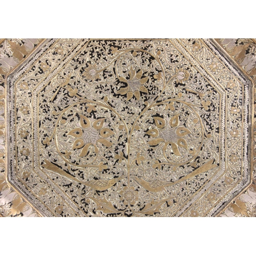 357 - An Indian Bidriware charger, early 20th century, the octagonal shaped plate decorated to the centre ... 