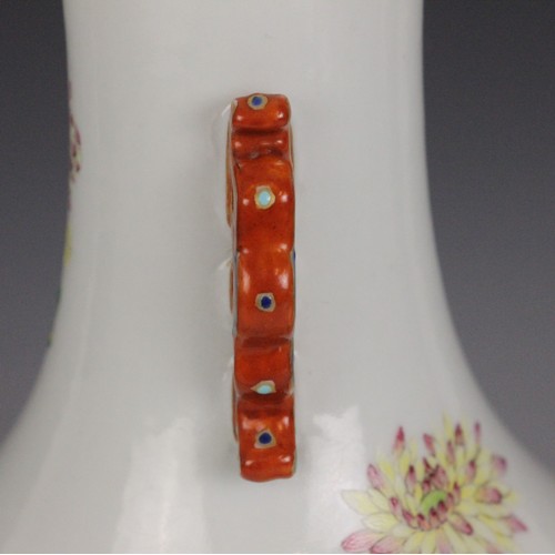 331 - A Chinese porcelain famille rose vase, Daoguang character mark, the begonia shaped vase with two ruy... 