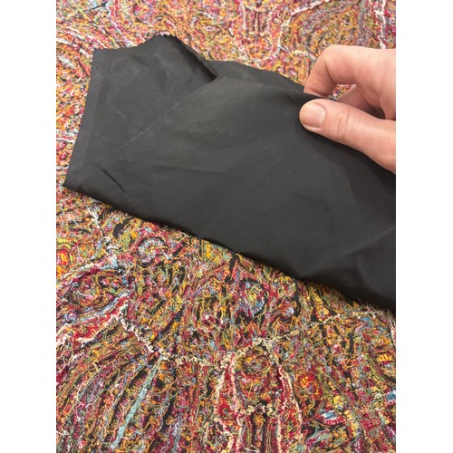 398 - A 19th century finely woven Kashmir style paisley shawl, in ivory with a paisley pattern border, fri... 