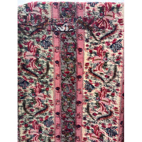 399 - A 19th century finely woven Kashmir style shawl, the ivory ground with delicate foliate borders and ... 