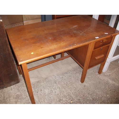 35 - WOODEN DESK