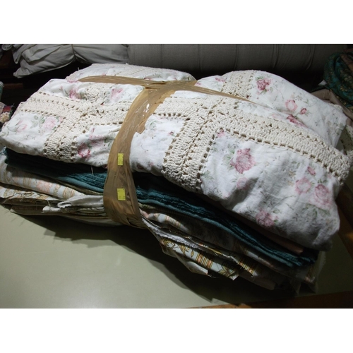 11 - BUNDLE OF VARIOUS CURTAINS & MATERIAL