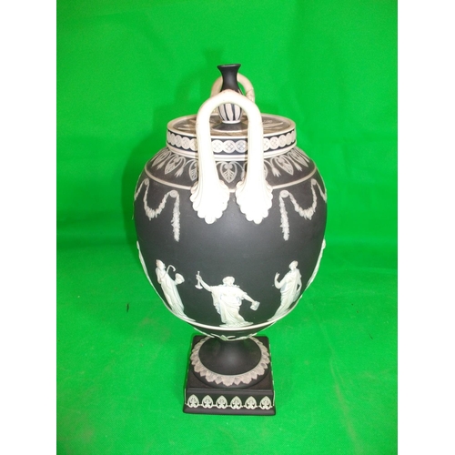 220 - BLACK WEDGEWOOD LIDDED URN 32CM HIGH