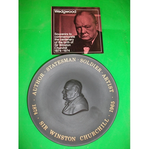 227 - WEDGEWOOD  SOUVENIRS PLATE TO COMMEMORATE THE CENTENARY OF THE BIRTH OF SIR WINSTON CHURCHILL 1874 T... 