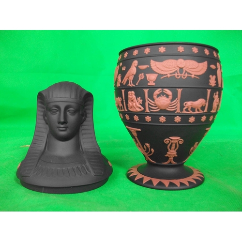 232 - WEDGEWOOD EGYPTIAN COLLECTION JASPER (TERRACOTTA/BLACK) CANOPIC VASE IN ORIGINAL BOX