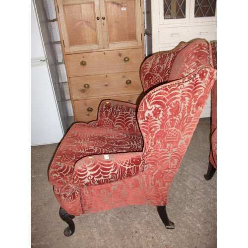 525 - PAIR OF QUEEN ANN STYLE ARM CHAIRS, 43''H X 34''L X 31''D