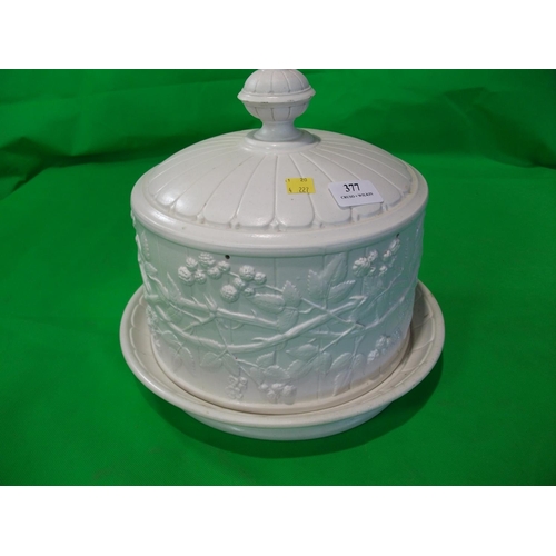 377 - DECORATIVE STILTON DISH & COVER