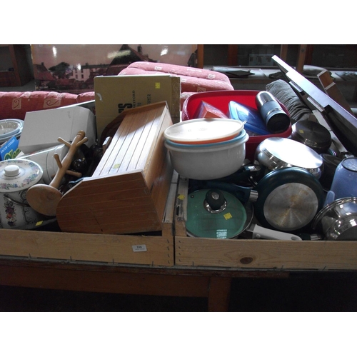 226 - KITCHEN WARE - SAUCEPANS ETC. ETC. (4 BOXES)