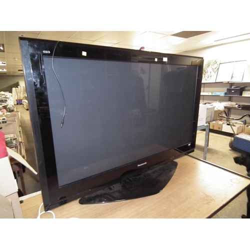 103 - PANASONIC VIERA 50'' TV - WARRANTED UNTIL NOON TUES FOLLOWING THE ABOVE SALE
