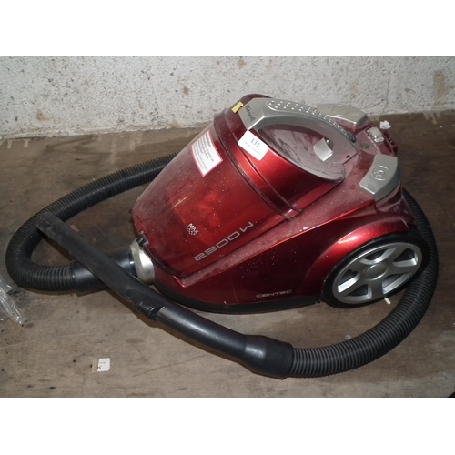 130 - VAX HOOVER, ROYAL HOOVER & STEAM MOP - WARRANTED UNTIL 12 NOON ON TUESDAY FOLLOWING THE ABOVE SALE