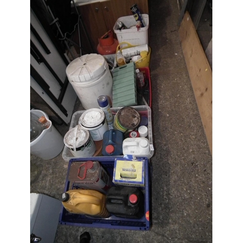 157 - LARGE COLLECTION OF VARIOUS PAINT/OIL/WD40 ETC ETC