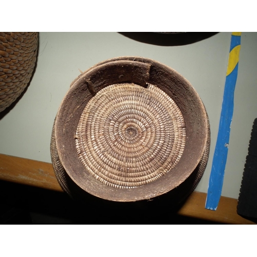 204 - BOWL/BASKETS