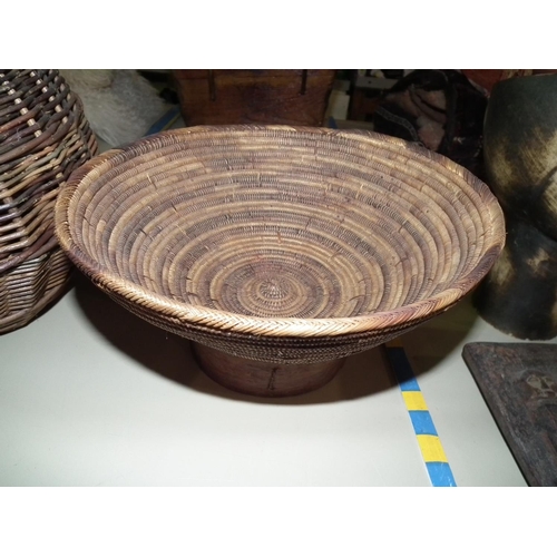 204 - BOWL/BASKETS