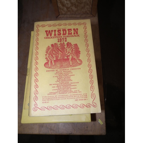 256 - 4 WISDEN CRICKET ANNUALS