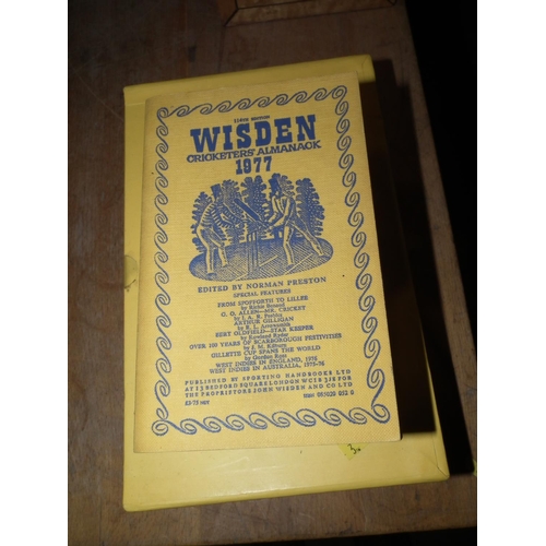 256 - 4 WISDEN CRICKET ANNUALS