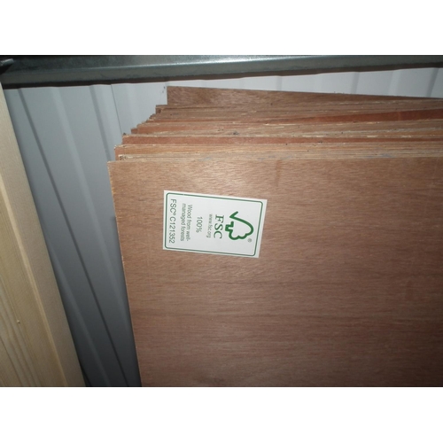 33 - LARGE QTY OF ALPHAPLY PREMIUM TWIN PLYWOOD