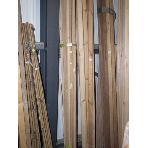 37 - LARGE BUNDLE OF MOULDING