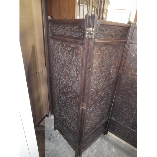 451 - SMALL OAK SCREEN