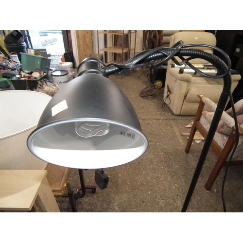 23 - SMALL MODERN READING LAMP - WARRANTED UNTIL NOON TUES FOLLOWING THE ABOVE SALE