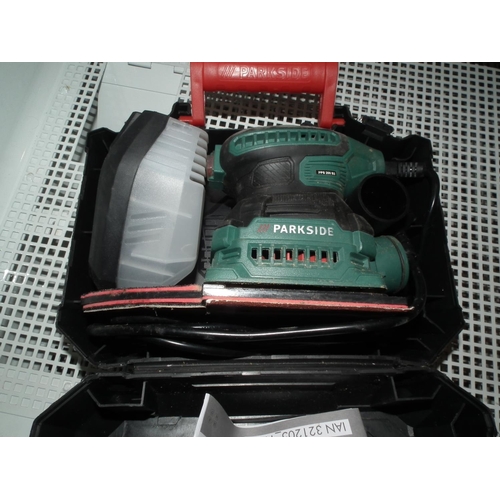 47 - ELECTRIC SANDER - WARRANTED UNTIL 12 NOON ON TUESDAY FOLLOWING THE ABOVE SALE