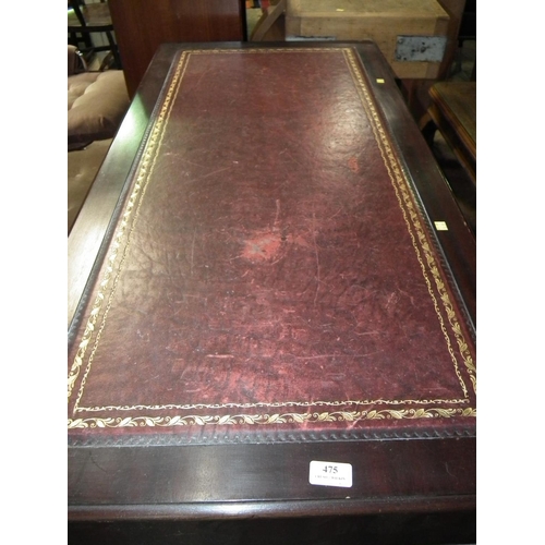 475 - 8 DRAWER LEATHER TOP DESK