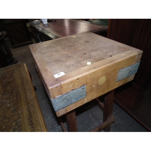 480 - SMALL BUTCHERS BLOCK 18'' SQUARE