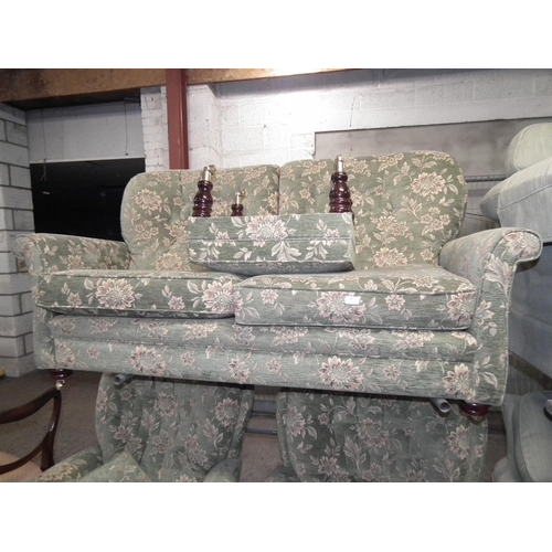 485 - 3 PIECE SUITE & FOOTSTOOL