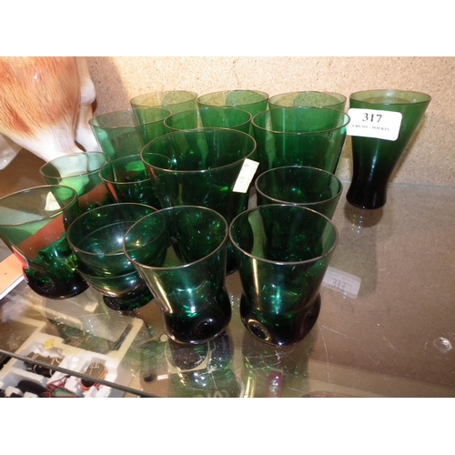 317 - GREEN GLASSWARE