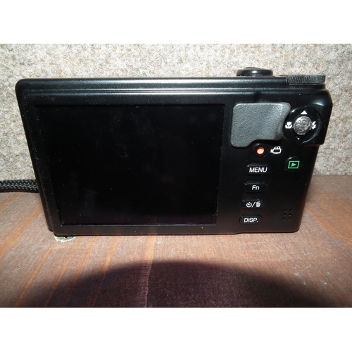 372 - RICOH CX6 DIGITAL CAMERA