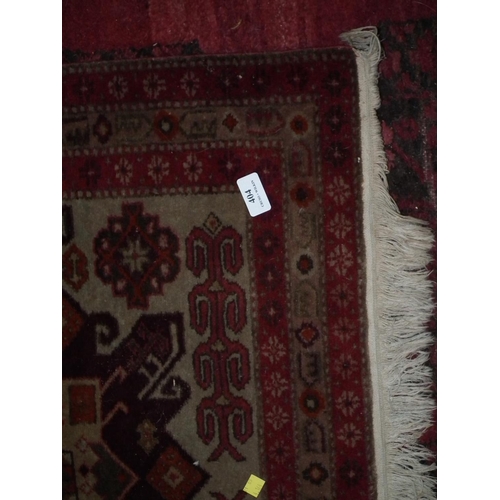 404 - PATTERNED RUG 134 X 81