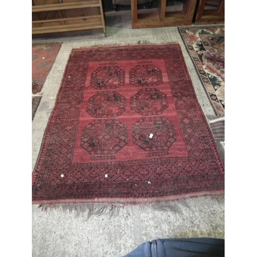 405 - RED PATTERN RUG 192 X 142