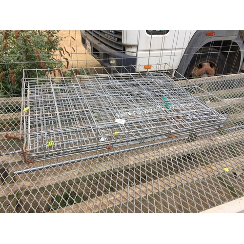 10 - XL DOG CAGE