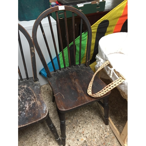 187 - 3 X OAK CHAIRS