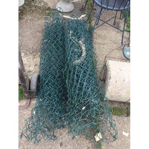 44 - 2 ROLLS OF GREEN CHAIN LINK FENCING