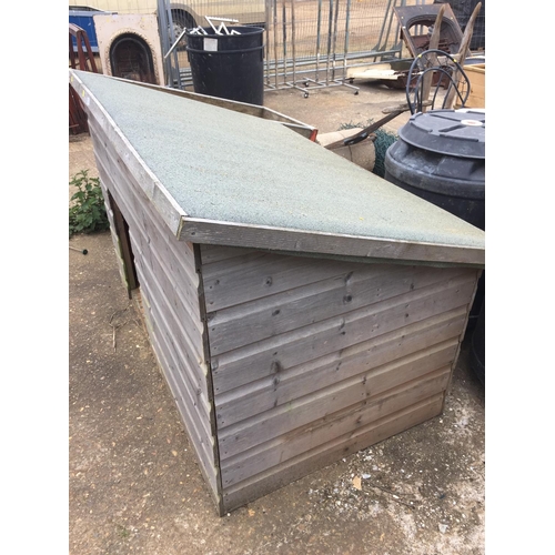 47 - LARGE WOODEN DOG KENNEL