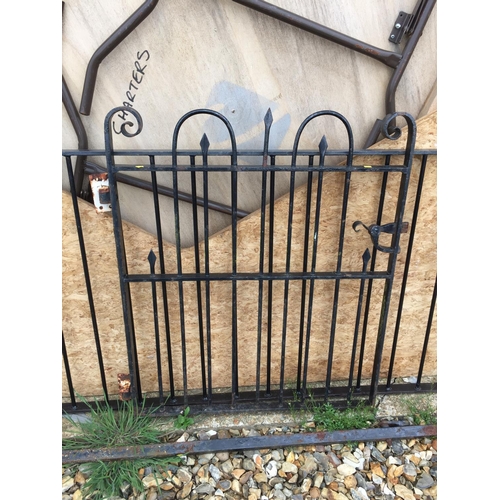 55A - OLD WROUGHT IRON GATE WITH POST & WROUGHT FENCE (9 1/2FT)