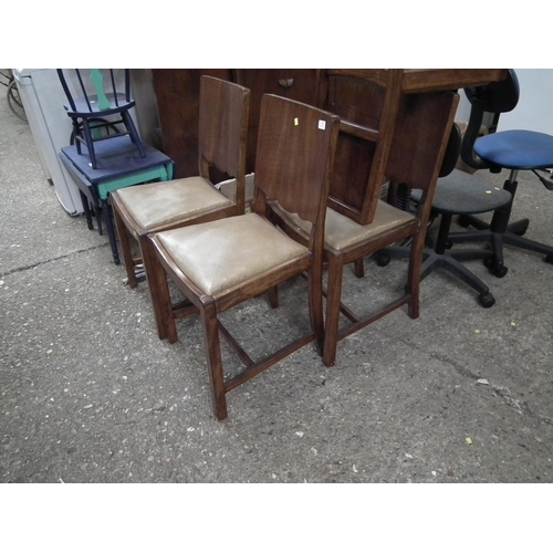 141 - SET OF 4 VINTAGE CHAIRS