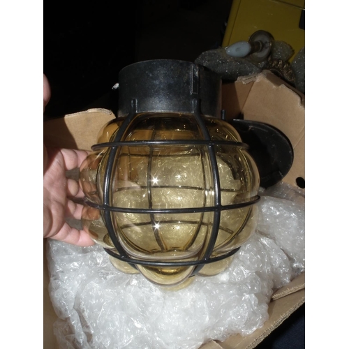 174 - GLOBE LANTERN - TO BE INSTALLED BY A QUALIFIED ELECTRICIAN