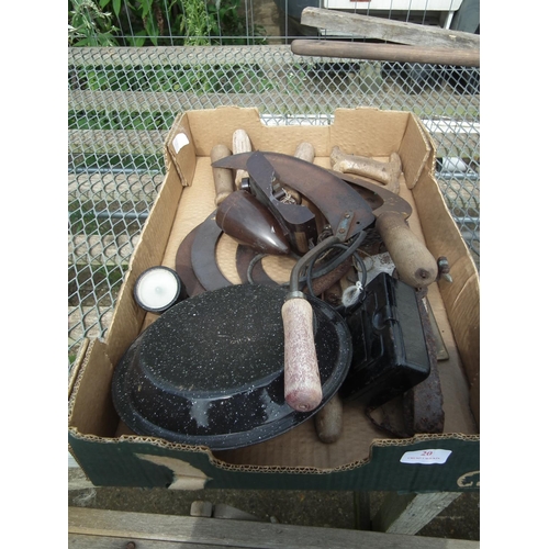 20 - BOX OF HOOK TOOLS