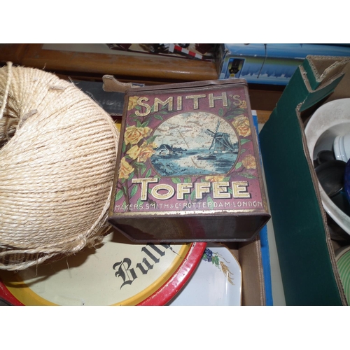 226 - BOX OF MISC: VINTAGE TRAYS,STRING, GLOBE